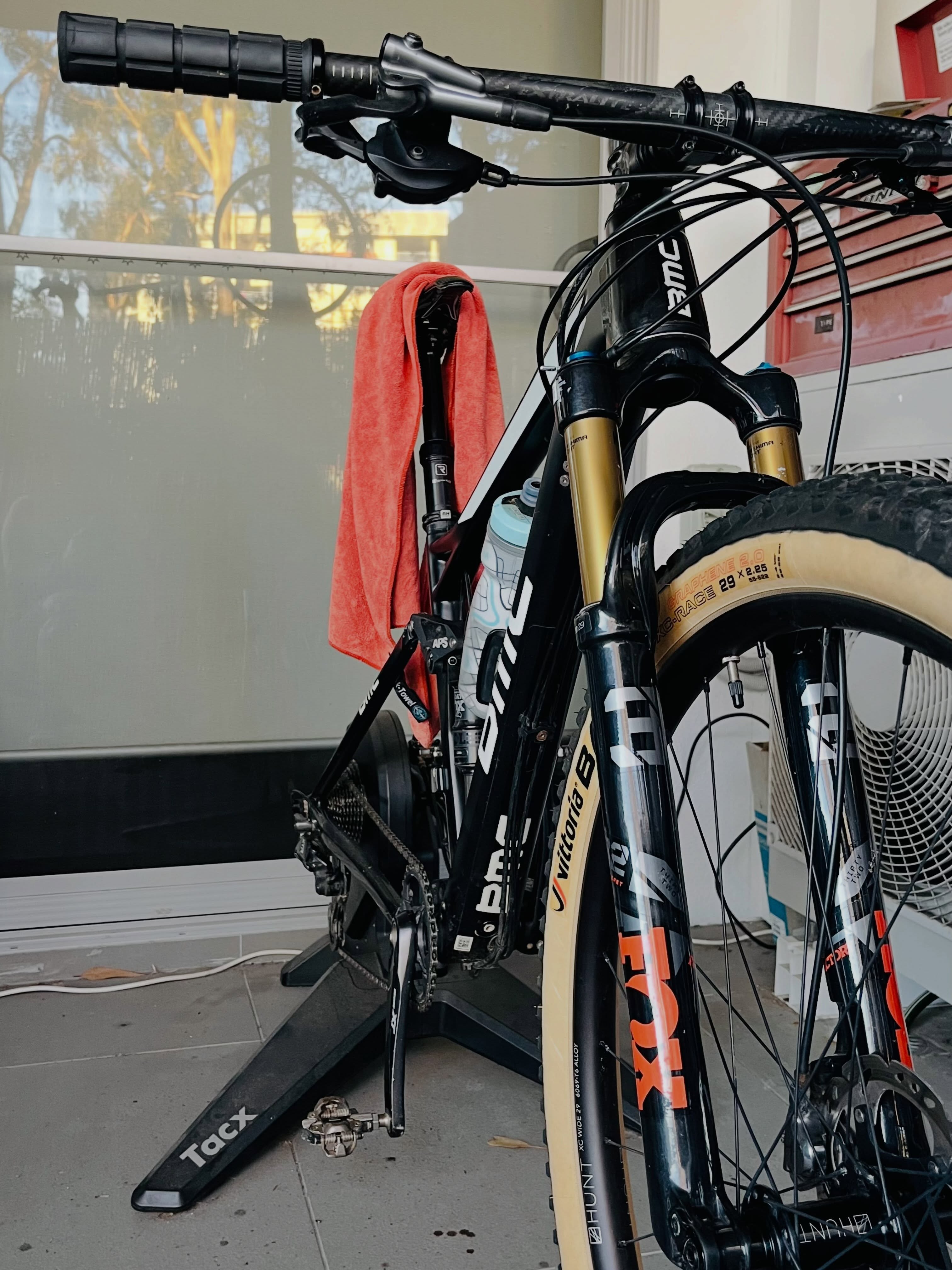 Riding indoors is a different kind of hard. There’s no rolling down a hill to recover, no stopping at intersections — you just pedal, nonstop, until the workout’s done. Honestly, my toughest rides have all been on the trainer. #CyclingTraining #RoadCycling #CyclistLife #TrainHard #WattsUp